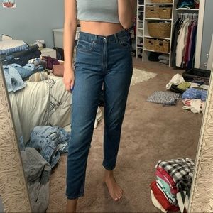American Eagle dark wash jeans
